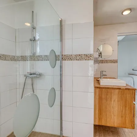 Appartement Gaou-bénat T3 Vue Piscine Domaine Privé *